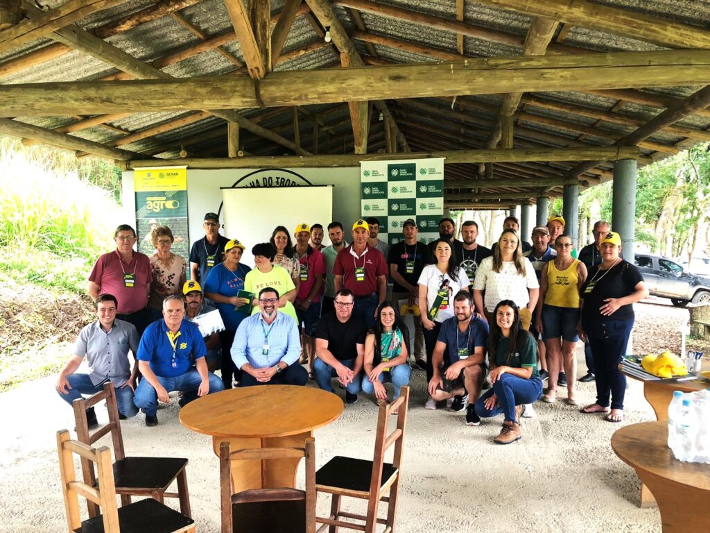 Grupos da ATeG Corte e Leite avaliam resultados por Santa Catarina