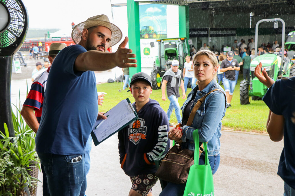 Carreta Agro pelo Brasil surpreende com expressivo número de público em Campos Novos