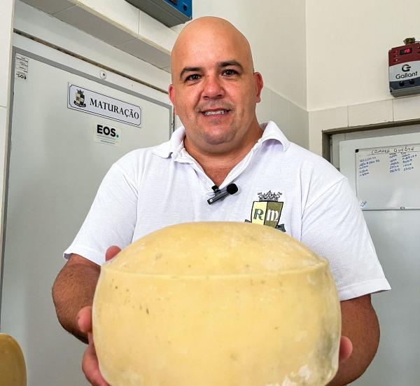 Produtor do Sul do estado acumula prêmios com queijo artesanal da Mantiqueira de Minas