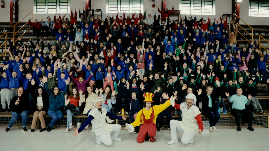 10 anos do Plantando o Bem: projeto da Santa Clara leva sustentabilidade a 2.500 crianças