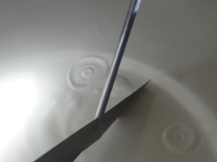 Setor lácteo abre frente em defesa do leite brasileiro e pede pacote de socorro emergencial